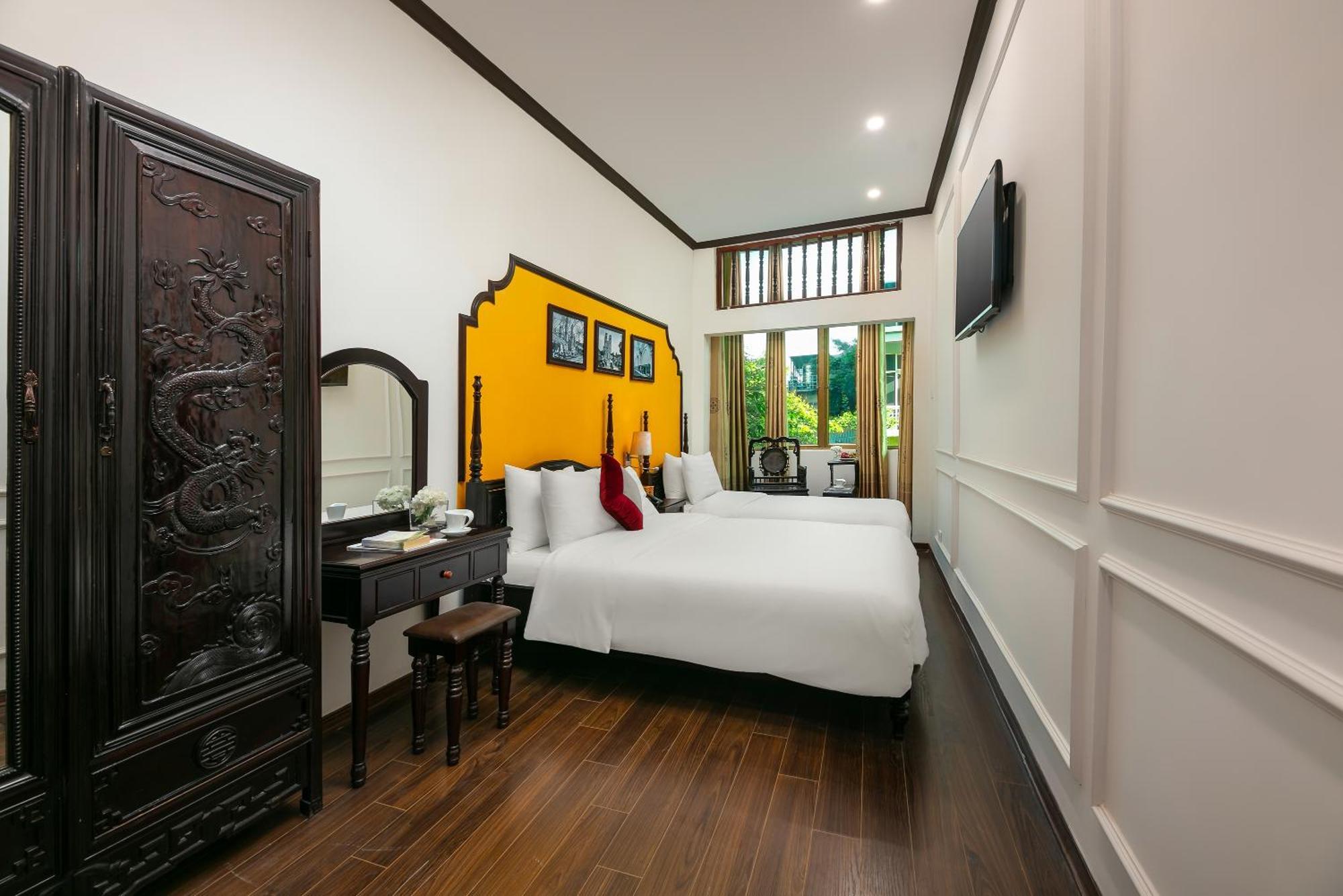 Silk Castle Hotel & Spa - Hanoi Old Quarter Exterior photo